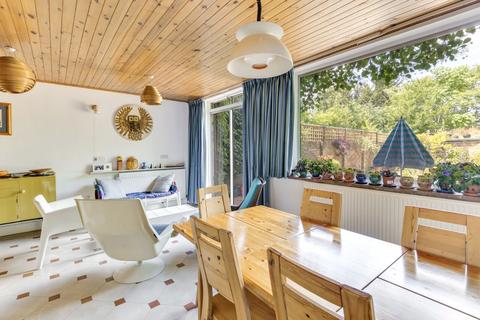 5 bedroom end of terrace house for sale, Camden Square, Camden