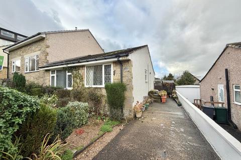 2 bedroom semi-detached bungalow for sale, Thwaites Brow Road, Keighley, BD21