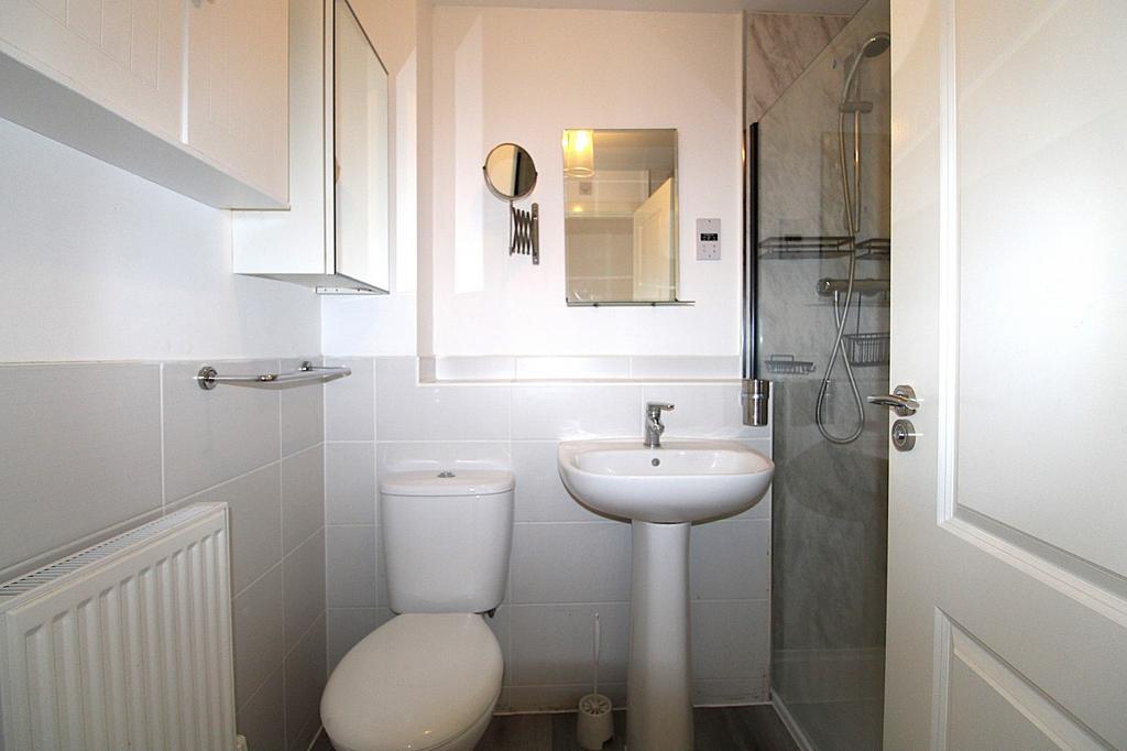Family Shower Room