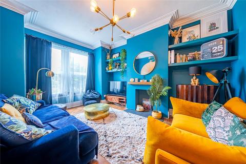 1 De Lacy Mount, Leeds, LS5 3JF