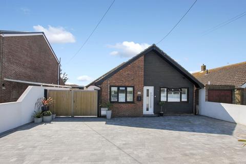 37 Baldwin Road, Greatstone, New Romney, TN28 8SY