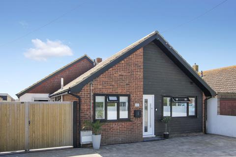 37 Baldwin Road, Greatstone, New Romney, TN28 8SY
