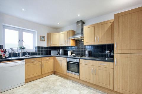 8 Mulberry Close, St Marys Bay, Romney Marsh, TN29 0UN