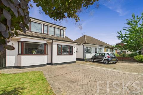 4 bedroom detached house for sale, Romsey Road, Benfleet, SS7