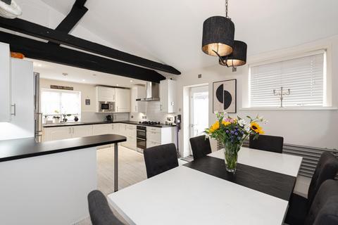 4 bedroom semi-detached house for sale, High Street, Ewell Village