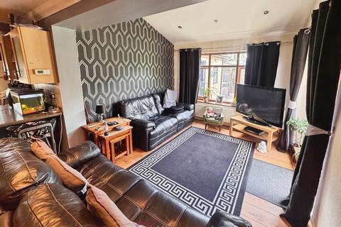 3 bedroom detached house for sale, Hatfield Road, Doncaster DN8