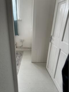 2 bedroom flat for sale, Old Bethnal Green Road, London E2