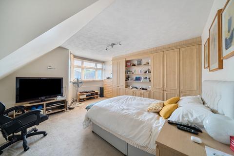 3 bedroom semi-detached house for sale, Pinn Way, Ruislip, Middlesex