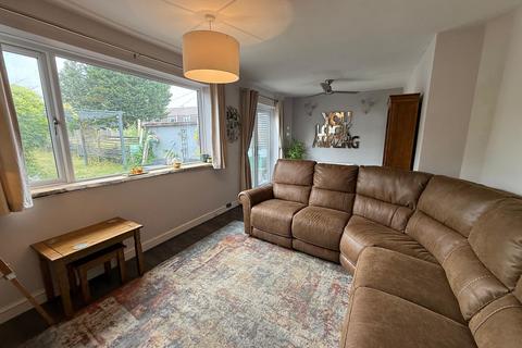 71 Gipsy Patch Lane, Little Stoke, Bristol, BS34 8LT