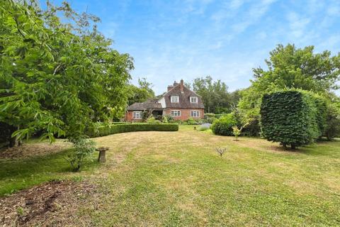 4 bedroom semi-detached house for sale, Romden Road, Smarden