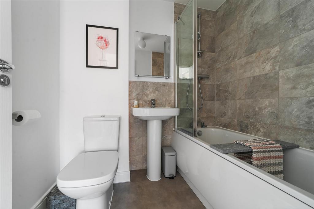 Family bathroom