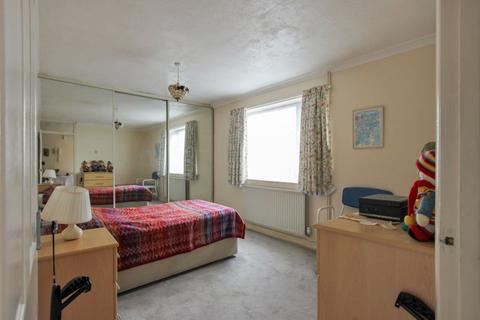 57 Leonard Road, Greatstone, New Romney, TN28 8RX