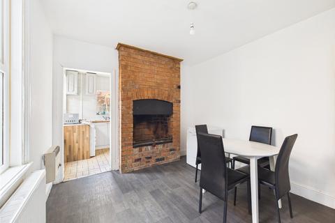 71 Conduit Street, Gloucester, GL1 4TS