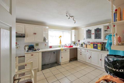 7 Mabledon Close, New Romney, TN28 8HT