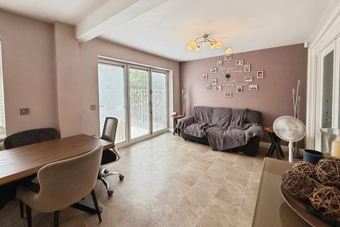 4 bedroom detached house for sale, Stirchley Road, Telford TF3