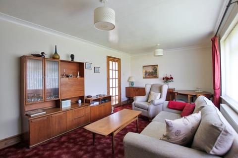 82 Brockman Crescent, Dymchurch, Romney Marsh, TN29 0UA