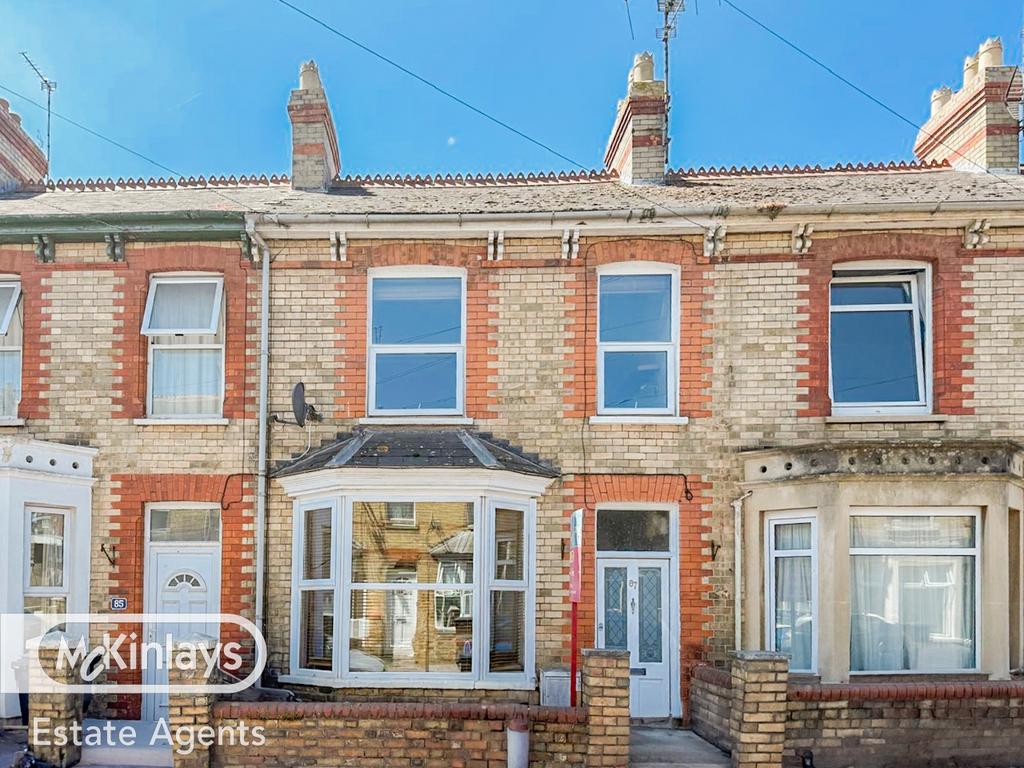 Victorian Terraced property in Winchester Street