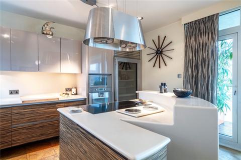 undefined, Grosvenor Road, London, SW1V