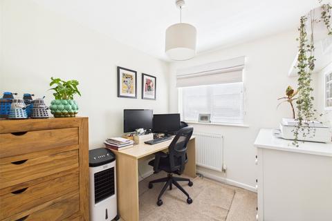 5 Barleycroft Close, Matson, Gloucester, GL4 6JU