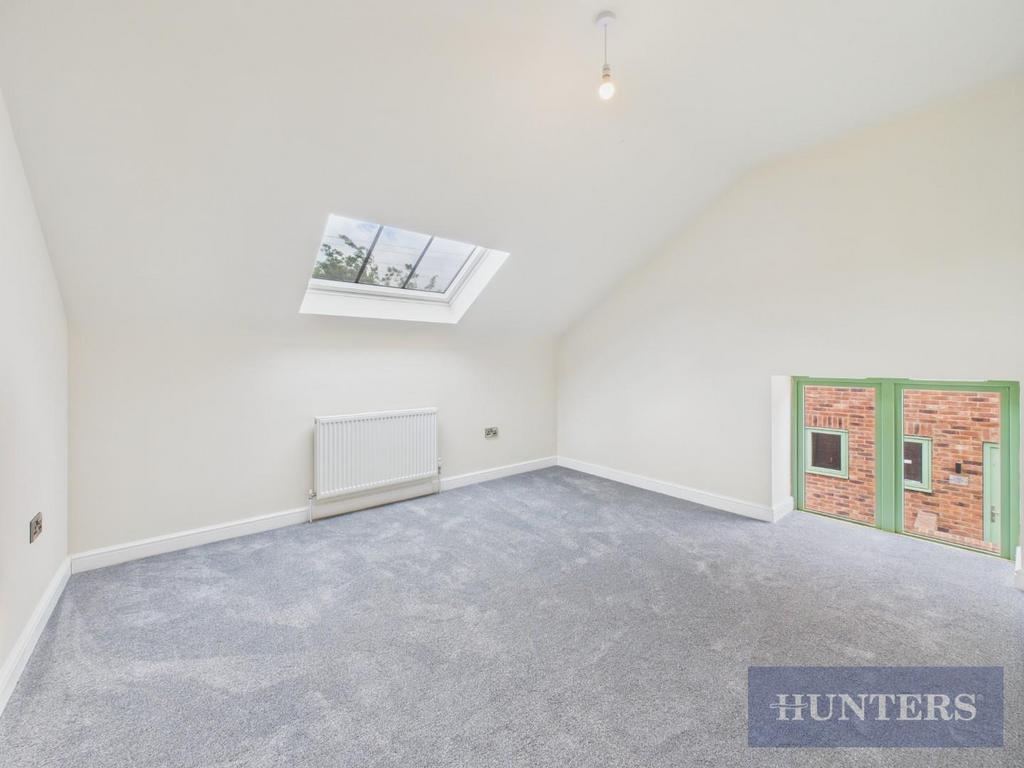 CAM05316 G0-PR0133-STILL010.jpg