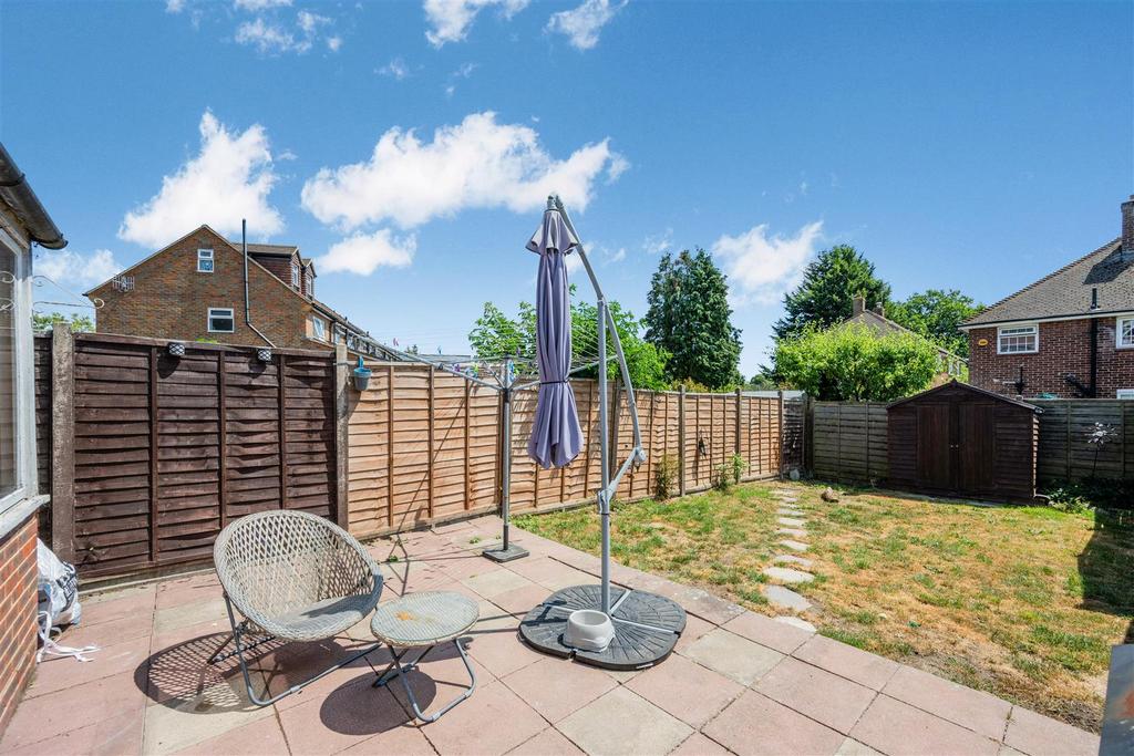 BLETCHINGLEY ROAD (16 FROM 25)-19.jpg