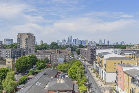 2 bedroom flat for sale, Ben Jonson Road, Tower Hamlets, London, E1