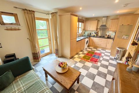 30 Braehead, Lochwinnoch, PA12 4AS