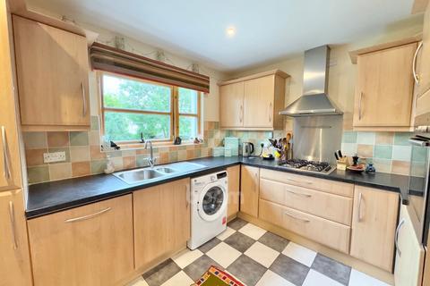 30 Braehead, Lochwinnoch, PA12 4AS