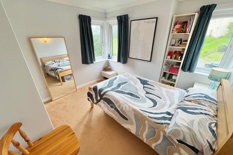 30 Braehead, Lochwinnoch, PA12 4AS