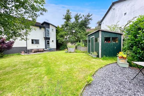 30 Braehead, Lochwinnoch, PA12 4AS