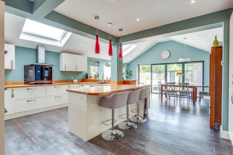 4 Matlock Road, Caversham, Reading, RG4 7BS