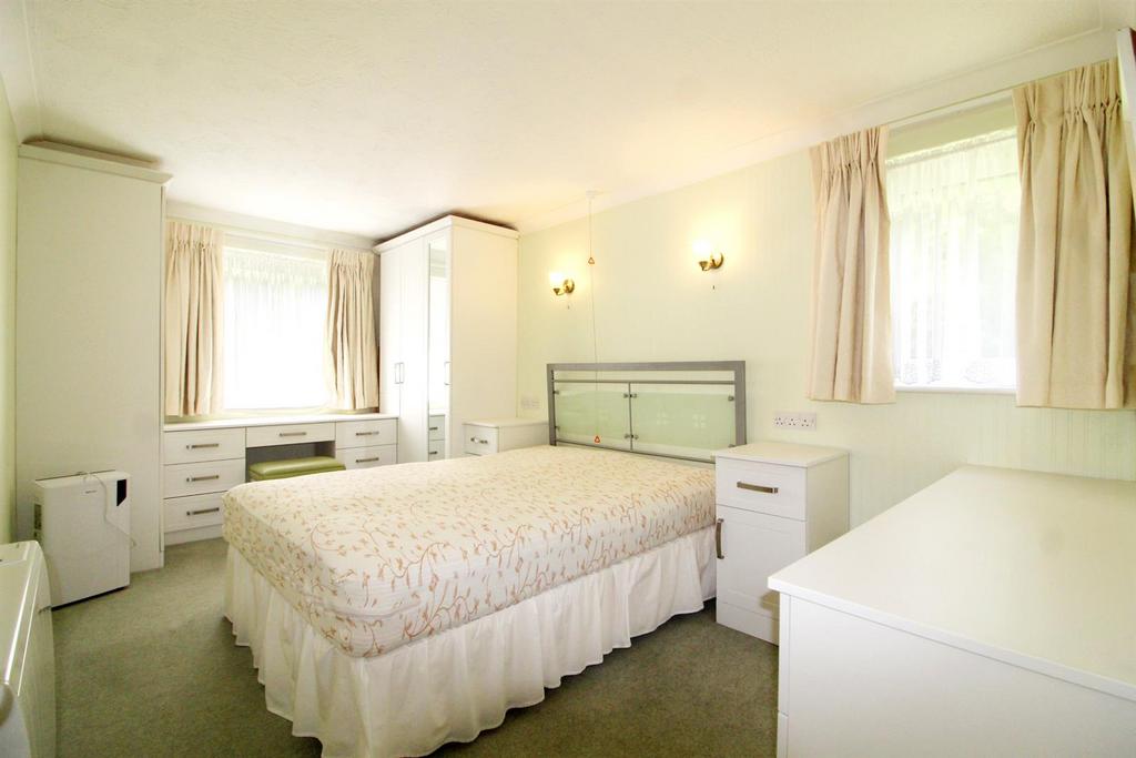 E Bedroom.jpg