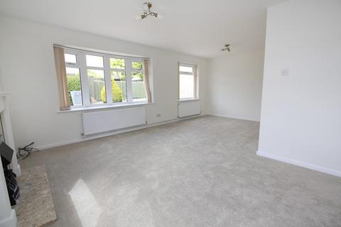 5 Pine Walk, Uttoxeter, ST14 7NL