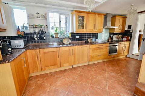 undefined, Lavender Cottage, Top Street, Charlton, WR10 3LE