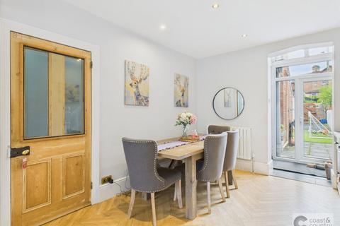 3 bedroom terraced house for sale, Abbotsbury Road, Newton Abbot, TQ12
