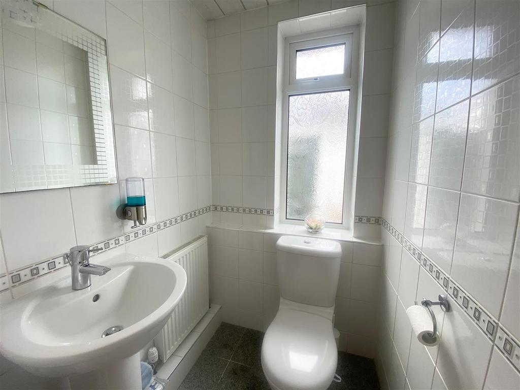 Downstairs cloakroom