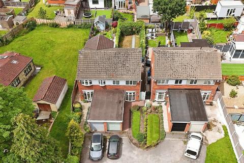 Ditchfield Road, Widnes, WA8