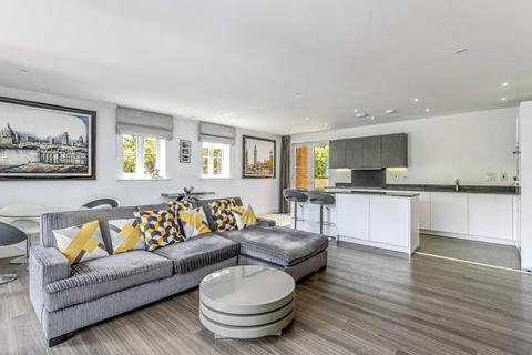 undefined, The Groves, 46 Station Road, Beaconsfield, Buckinghamshire, HP9