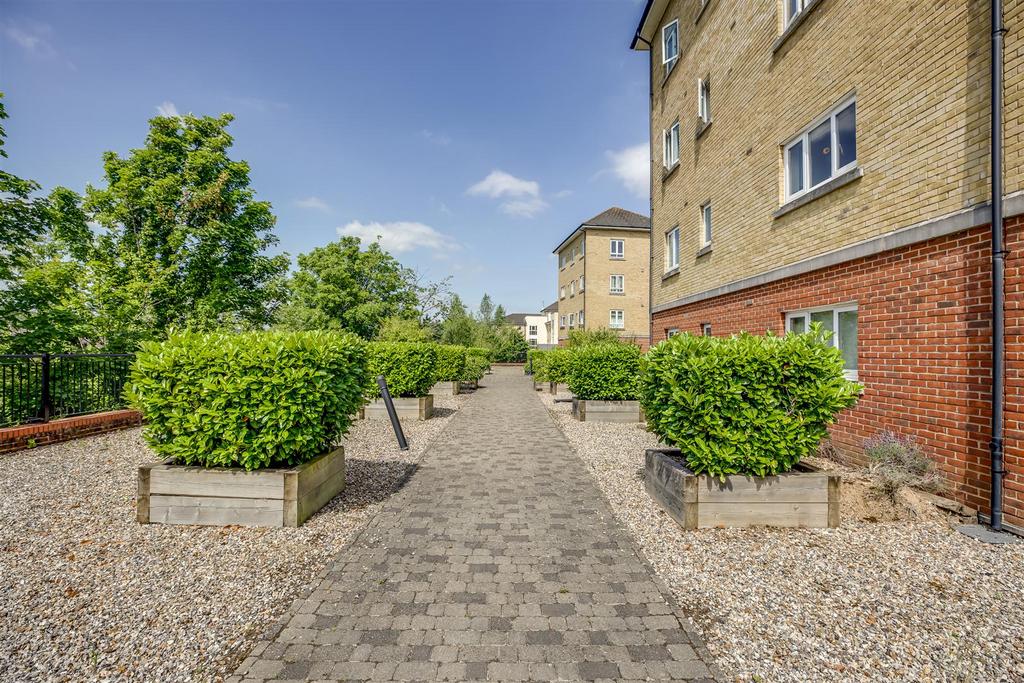Communal gardens