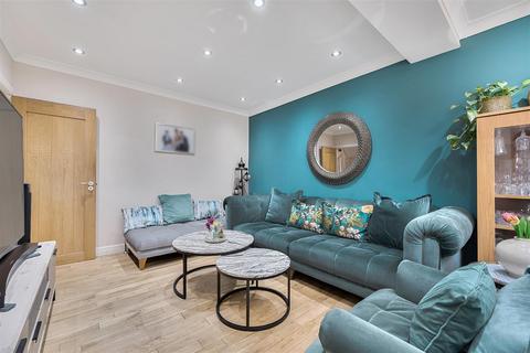 4 bedroom terraced house for sale, Wolsey Drive, Kingston Upon Thames KT2