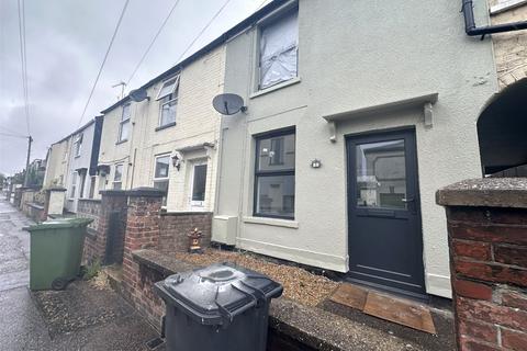 2 bedroom terraced house to rent, Englands Lane, Great Yarmouth NR31