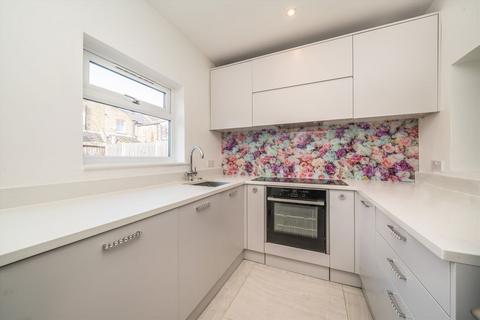 72 Third Cross Road, Twickenham, TW2 5EA