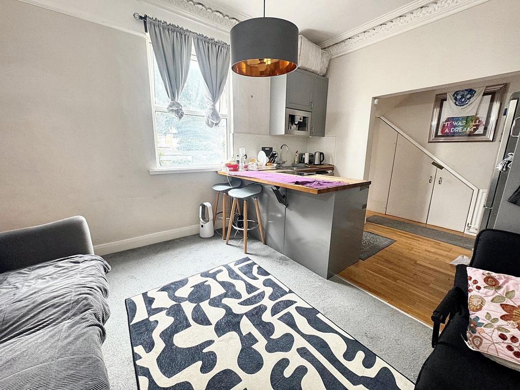 Kitchen/Living Room