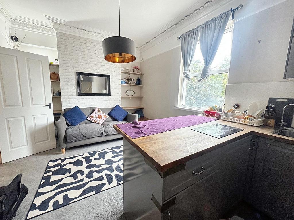 Kitchen/Living Room
