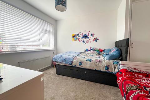 11 Linnet Close, Patchway, Bristol, BS34 5RL