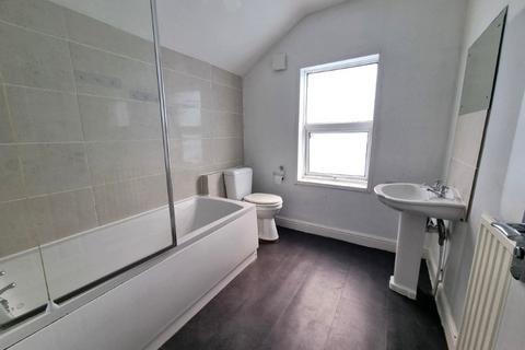 2 bedroom end of terrace house for sale, Cemetery Road, Ipswich, IP4