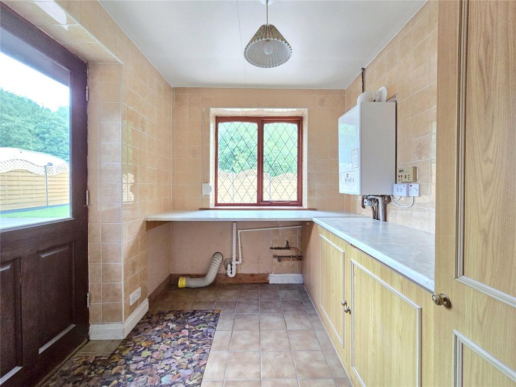 Rear Utility/ Porch