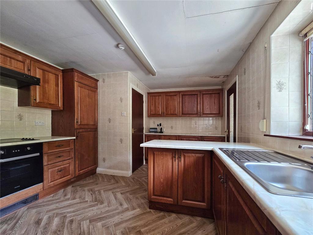 Fitted Kitchen