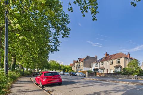3 bedroom maisonette for sale, Gloucester Road, Horfield, Bristol, BS7