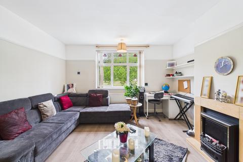 3 bedroom maisonette for sale, Gloucester Road, Horfield, Bristol, BS7